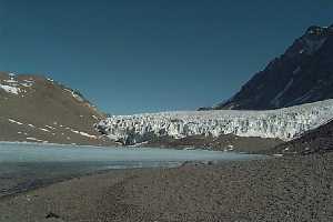 Lake Chad is a small lake at the base of the Suess glacier